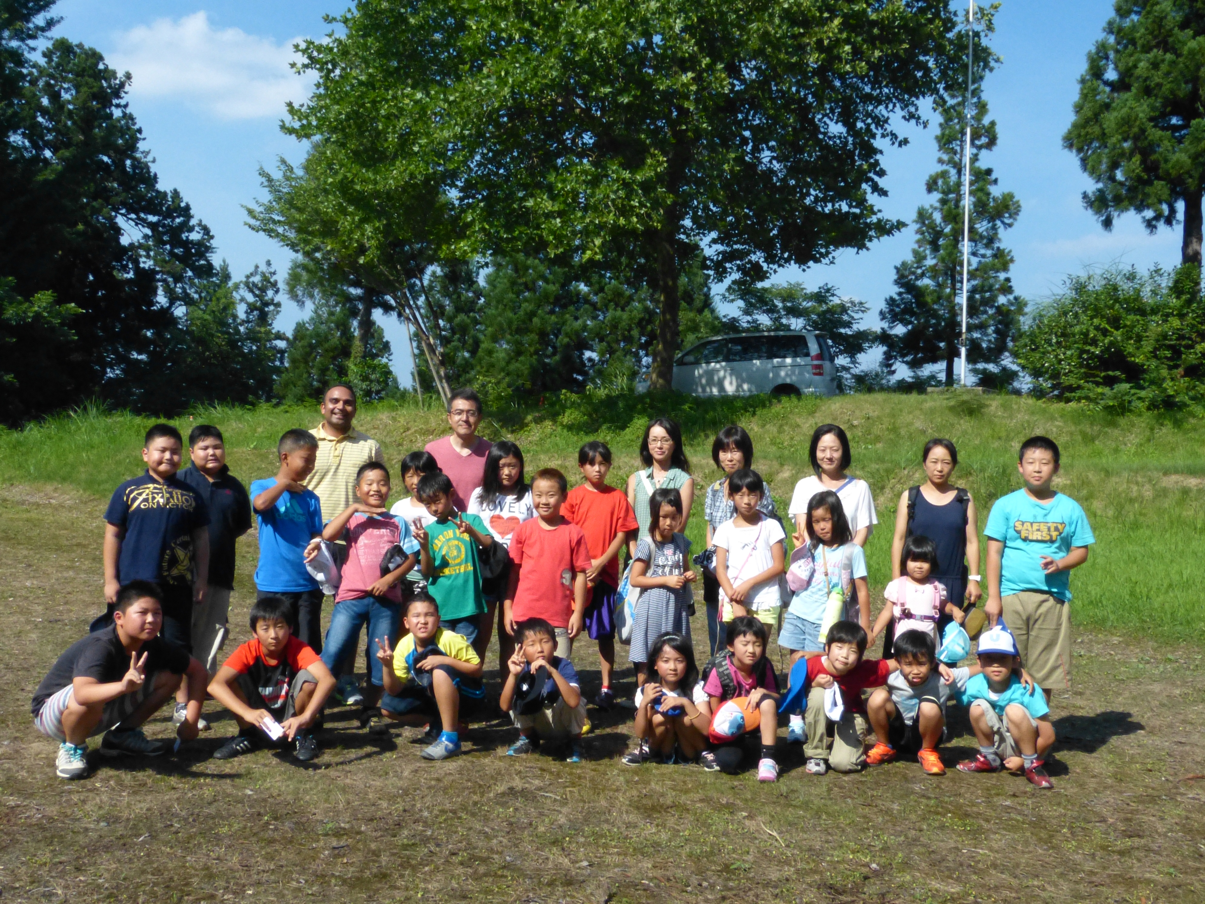 福島県内の地域の子供たちを対象にしたサマーキャンプを２０１２年より毎年実施しています。